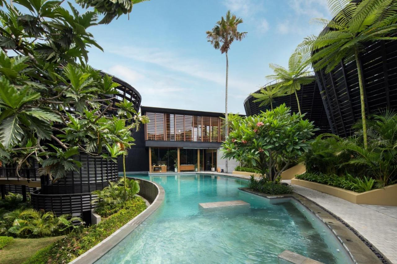 Canggu Cabana Resort & Spa By Ini Vie Hospitality Exterior photo