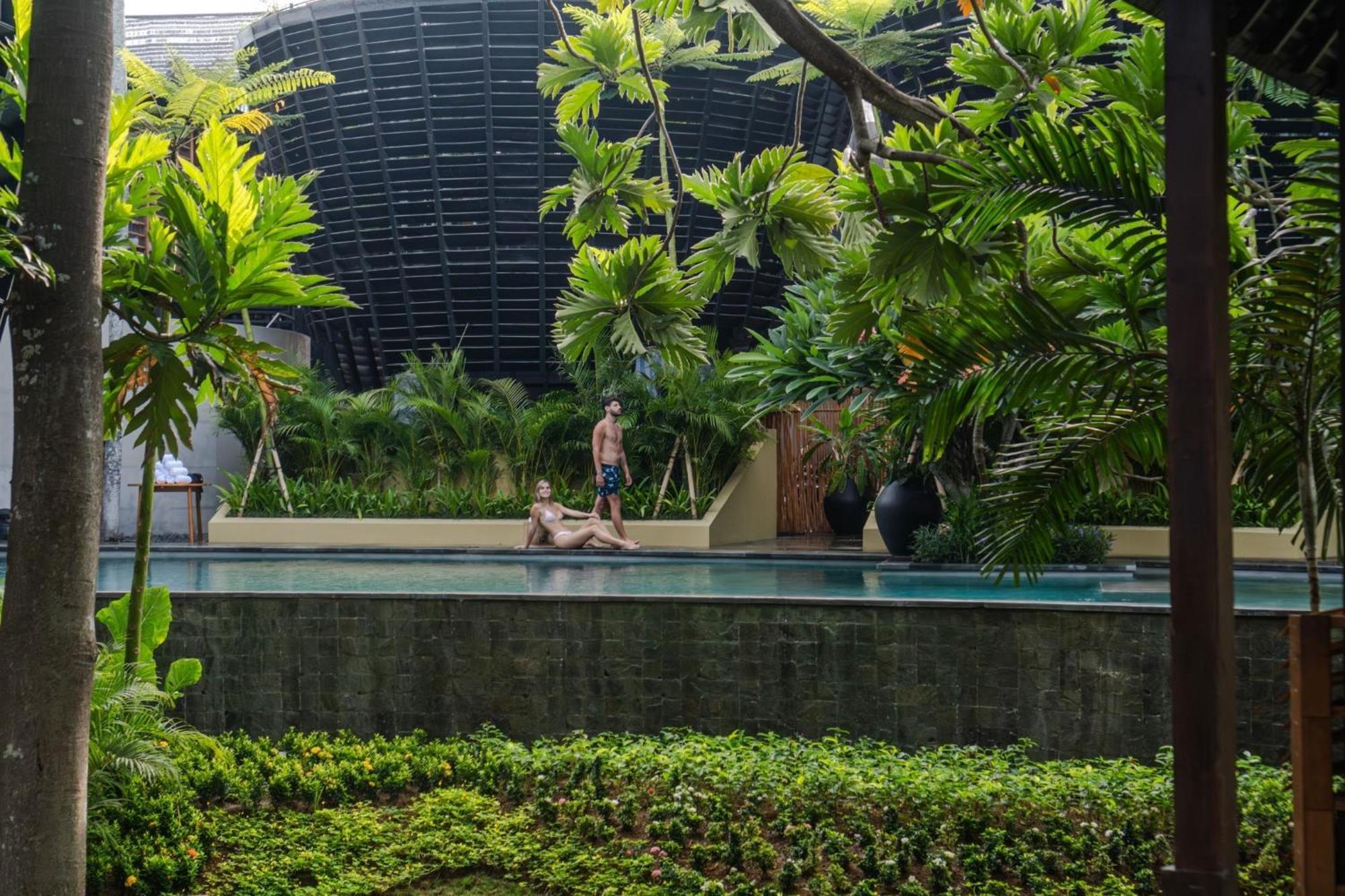 Canggu Cabana Resort & Spa By Ini Vie Hospitality Exterior photo