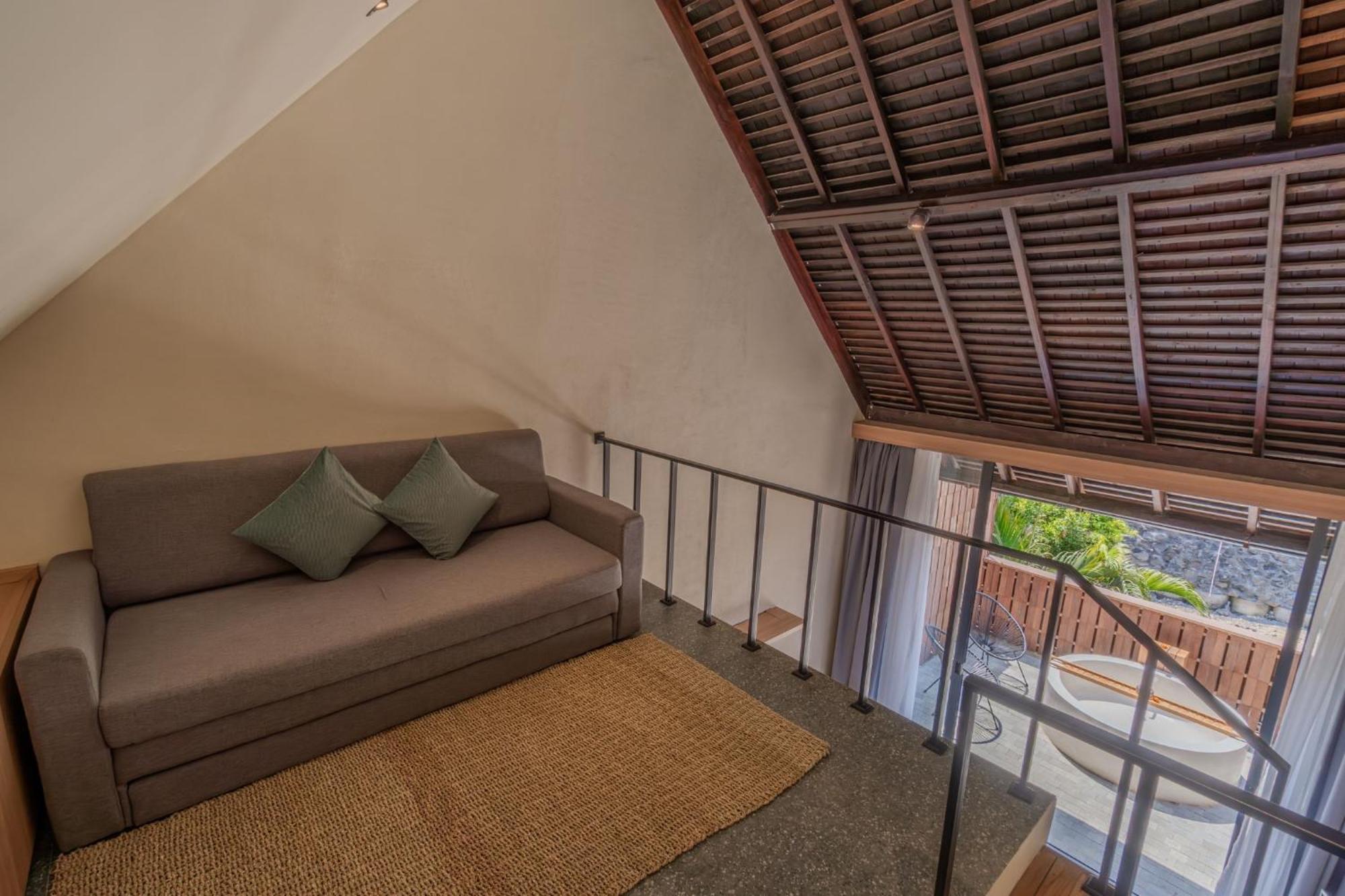 Canggu Cabana Resort & Spa By Ini Vie Hospitality Exterior photo