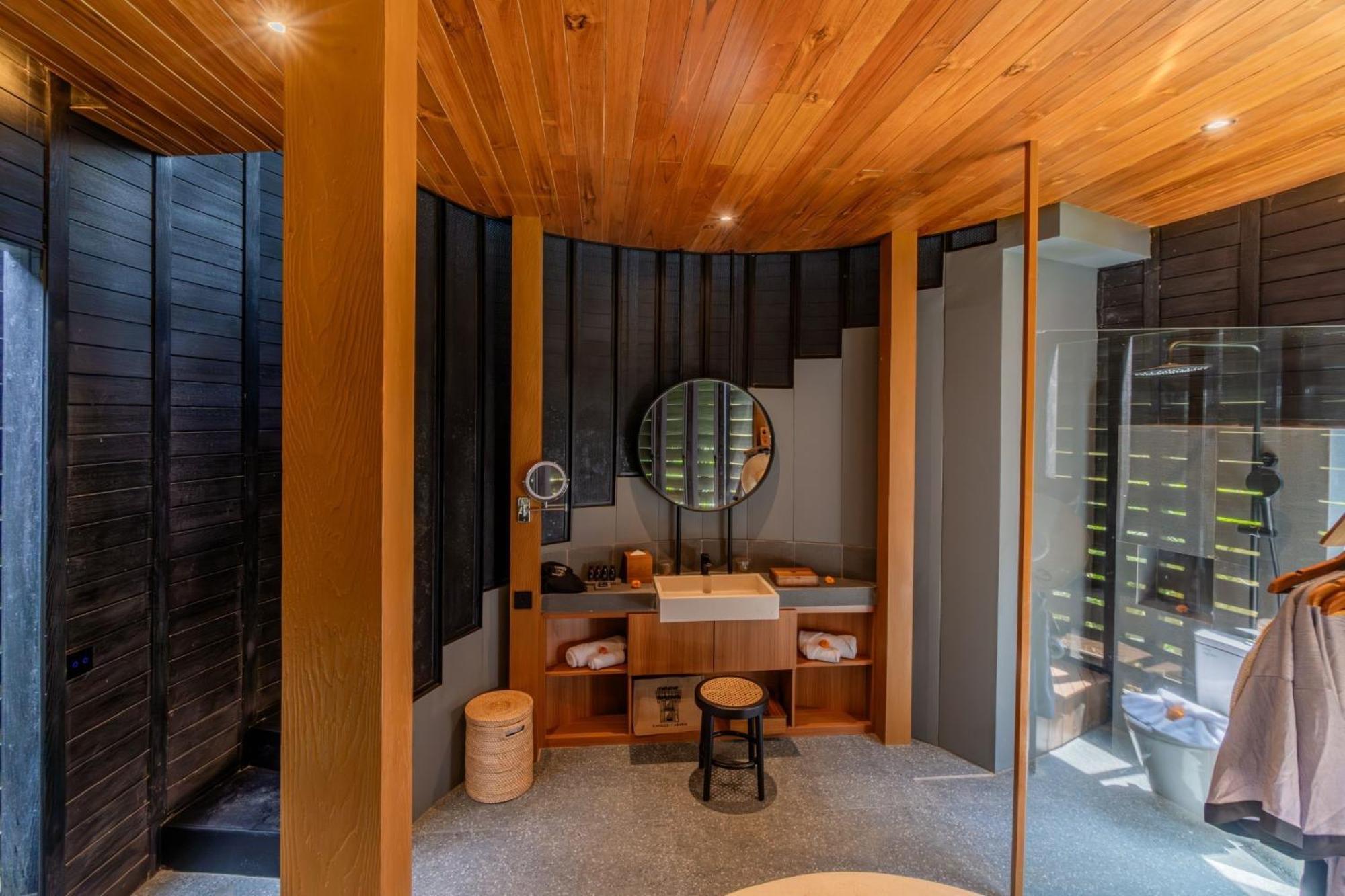 Canggu Cabana Resort & Spa By Ini Vie Hospitality Exterior photo